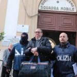 Μεγάλη αστυνομική επιχείρηση στη Σικελία για τη σύλληψη του αρχινονού της Κόζα Νόστρα