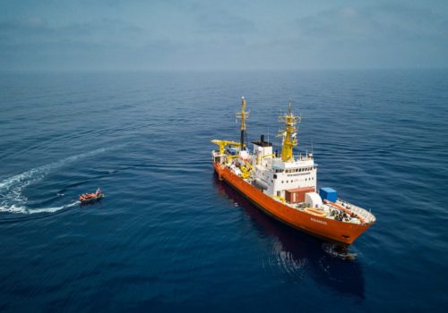 Νίκη των ακροδεξιών της Ευρώπης βλέπουν οι αναλυτές στην κρίση με το πλοίο Aquarius