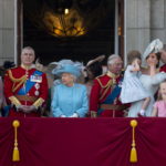 Η βασιλική οικογένεια της Αγγλίας, ετοιμάζεται για τον πρώτο της γκέι γάμο