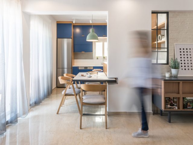 Η ομάδα του Normless σχεδιάζει φωτεινά διαμερίσματα που θα θέλατε να μετακομίσετε αμέσως