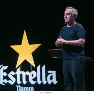 Ferran Adrià: «Στο El Bulli μάθαμε τον κόσμο να σκέφτεται δημιουργικά»