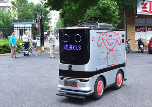 Με delivery ρομπότ εξυπηρετούνται πλέον οι Κινέζοι στο Πεκίνο [ΒΙΝΤΕΟ]