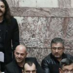 Στρατιωτικό πραξικόπημα ζήτησε από το βήμα της Βουλής ο Μπαρμπαρούσης