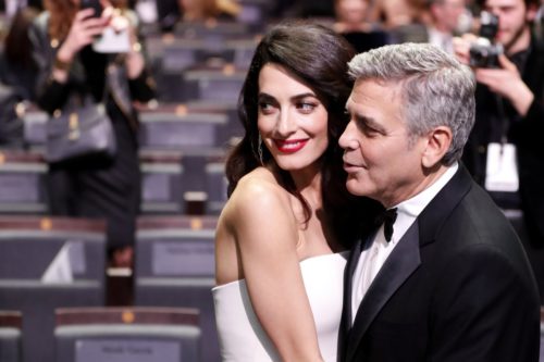 Η στιγμή από το τροχαίο ατύχημα του George Clooney [ΒΙΝΤΕΟ]