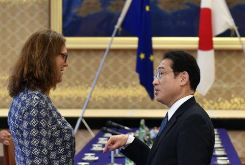 Προς συμφωνία ελευθέρου εμπορίου Ιαπωνία και ΕΕ