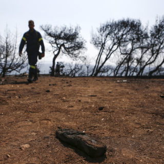 Στάχτη έγιναν 12.600 στρέμματα από την πυρκαγιά στην Ανατολική Αττική