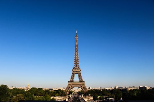 Το Παρίσι δοκιμάζει την απαγόρευση του καπνίσματος μέσα στα πάρκα
