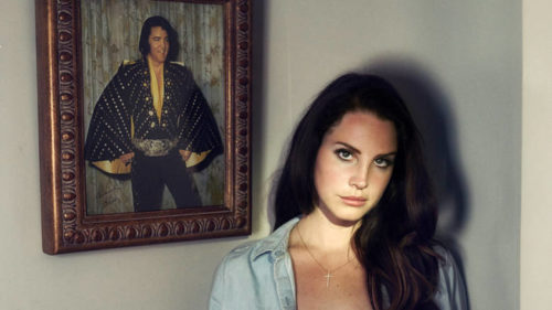 H Lana Del Rey αποτίει φόρο τιμής στον Elvis Presley