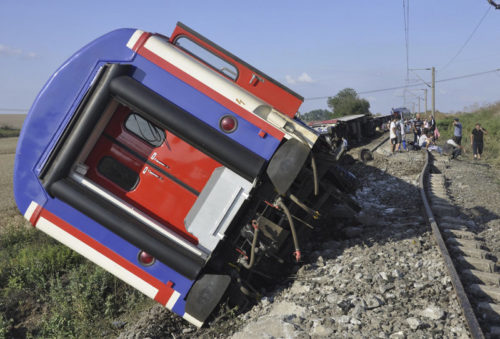 Τουρκία: Στους 24 οι νεκροί από τον εκτροχιασμό τρένου