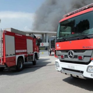 Πάτρα: Χωρίς τις αισθήσεις του εντοπίστηκε ένας άνδρας κατά την διάρκεια κατάσβεσης πυρκαγιάς σε σπίτι