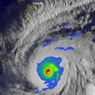 Σε κατάσταση έκτακτης ανάγκης η Χαβάη ενόψει της επέλασης του τυφώνα Lane