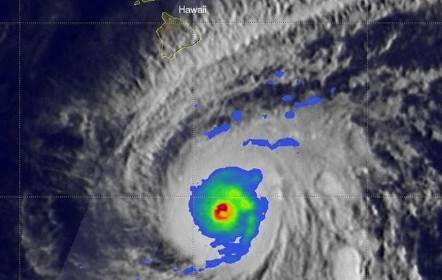 Σε κατάσταση έκτακτης ανάγκης η Χαβάη ενόψει της επέλασης του τυφώνα Lane