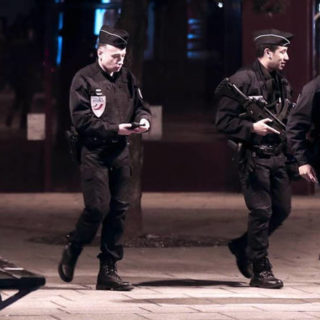 Γαλλία: Αυτοκίνητο έπεσε πάνω σε πλήθος τραυματίζοντας δύο πεζούς