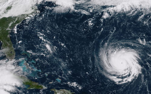 ΗΠΑ: O τυφώνας Φλόρενς πλησιάζει τις ανατολικές ακτές