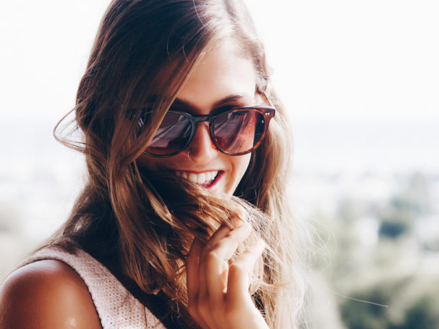 Το Velo Sunglasses είναι το πρώτο ελληνικό vegan brand γυαλιών