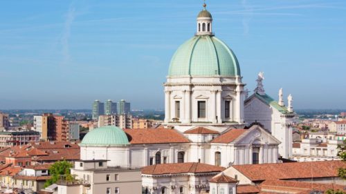 150 περιστατικά πνευμονίας σε διάστημα πέντε ημερών στην πόλη Μπρέσια της Ιταλίας