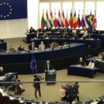 Γιούνκερ: Να χαιρετίσουμε τις «Ηράκλειες προσπάθειες» των Ελλήνων που άλλοι Ευρωπαίοι υποτιμούν