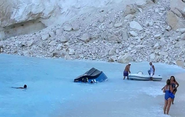 Επτά τραυματίες από την πτώση βράχων στο Ναυάγιο Ζακύνθου