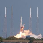 Η Space X βρήκε τον πρώτο υποψήφιο για ταξίδι γύρω από τη Σελήνη