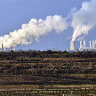 SOS από τους επιστήμονες: Η άνοδος της θερμοκρασίας κινδυνεύει να εκτροχιασθεί