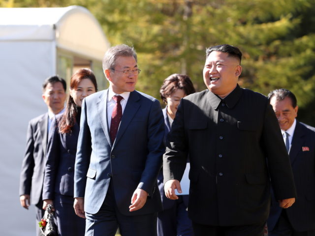 Βόρεια και Νότια Κορέα συμφώνησαν την επαναφορά των μεταξύ τους διαύλων επικοινωνίας