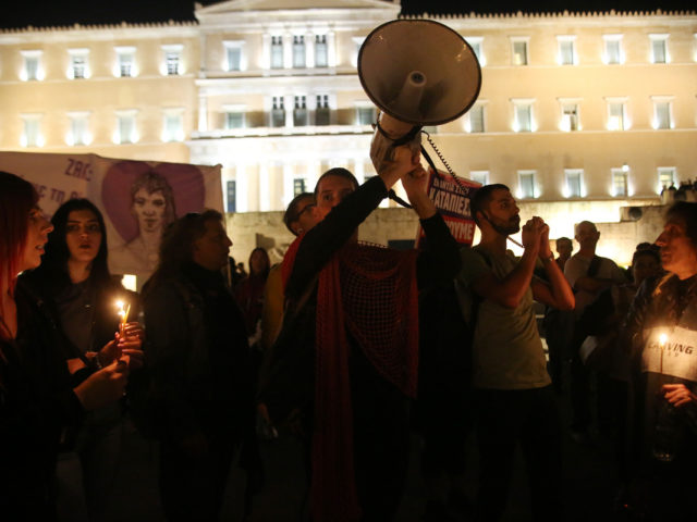 Μαζική διαδήλωση ΛΟΑΤΚΙ στην Αθήνα για τον Ζακ Κωστόπουλο