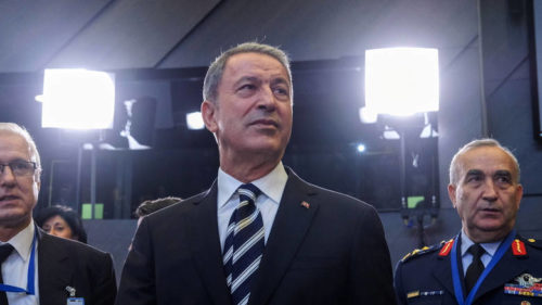 Τούρκος υπουργός Άμυνας: Δεν θα επιτρέψουμε άλλη παρενόχληση πλοίου μας στο Αιγαίο