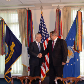 Κι άλλο στέλεχος της κυβέρνησης «αδειάζει» τον Καμμένο