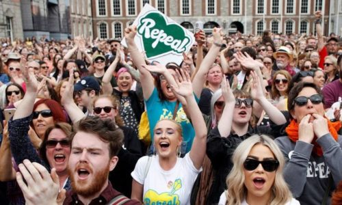 Αίρεται η απαγόρευση της βλασφημίας στην Ιρλανδία