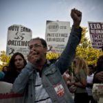 Αντιφασιστική συγκέντρωση στα Προπύλαια ανήμερα της απελευθέρωσης της Αθήνας από τους Nαζί