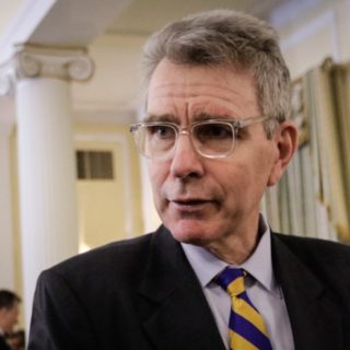 Παρέμβαση του Ρουβίκωνα στο σπίτι του Αμερικανού πρέσβη [ΒΙΝΤΕΟ]