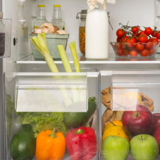 Τα απαραίτητα υλικά που πρέπει να έχεις πάντα στο ψυγείο
