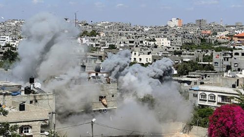 Ισραηλινά μαχητικά εξαπέλυσαν επιδρομές στη Γάζα