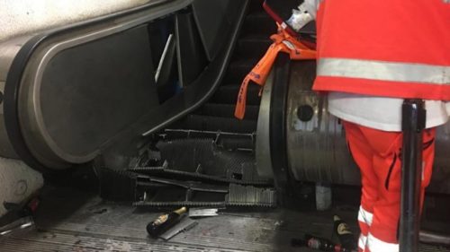 Είκοσι τέσσερις τραυματίες από κατάρρευση κυλιόμενης σκάλας στο μετρό της Ρώμης [BINTEO]