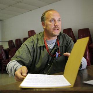 Αν διαβάσετε τη συνέντευξη του Μπράντλεϋ Μπέρκενφελντ, θα αλλάξετε τη γνώμη που έχετε για τις τράπεζες