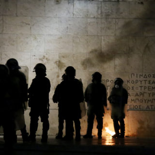 Γρηγορόπουλος-Φύσσας-Κωστόπουλος: Πόσο αίμα θα χρειαστεί ακόμα για να μάθει η Αστυνομία να λειτουργεί δημοκρατικά;