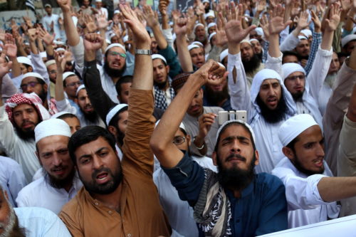 Πακιστάν: Για τρίτη ημέρα συνεχίζονται οι κινητοποιήσεις ακραίων ισλαμιστών που ζητούν τον απαγχονισμό της Άσια Μπίμπι