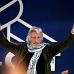 Roger Waters: Ο Μαρκ Ζούκεμπεργκ είναι ένας από τους πιο ισχυρούς ηλίθιους στον κόσμο [ΒΙΝΤΕΟ]