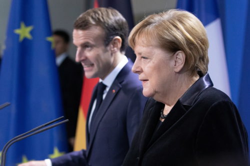 Πιέσεις Μακρόν στο Βερολίνο για αλλαγές στην ΕΕ