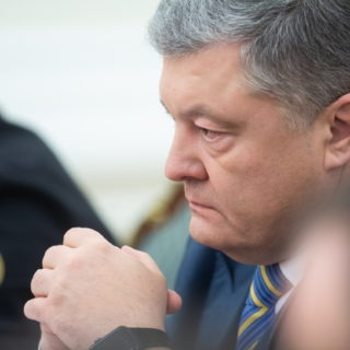 Πολεμικά πλοία από το ΝΑΤΟ ζητά ο πρόεδρος της Ουκρανίας