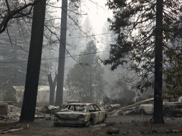 Μαίνονται οι φωτιές στην Καλιφόρνια – Τουλάχιστον 31 οι νεκροί