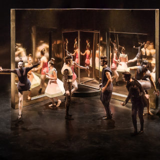 «Η Κωμωδία των Παρεξηγήσεων»: Ένας Σαίξπηρ ηλεκτροφόρος, αεικίνητος και σημερινός.