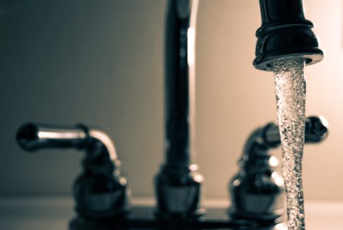 Πώς να υπολογίζεις την κατανάλωση νερού του σπιτιού σου