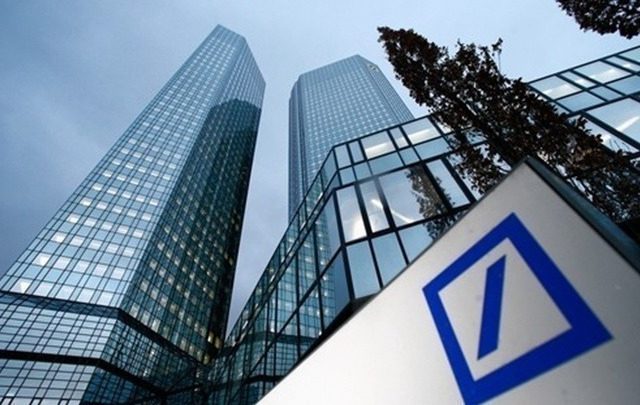 Έφοδος στην Deutsche Bank για «ξέπλυμα» μαύρου χρήματος