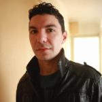 Νταλάρας, Μπιμπίλας, Κραουνάκης και πλήθος προσωπικοτήτων δίπλα στην οικογένεια του Ζακ Κωστόπουλου