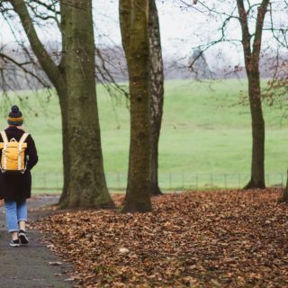 PennyP: Όταν κινούμαστε στην πόλη, ένα brand μας παρατηρεί και δημιουργεί τσάντες