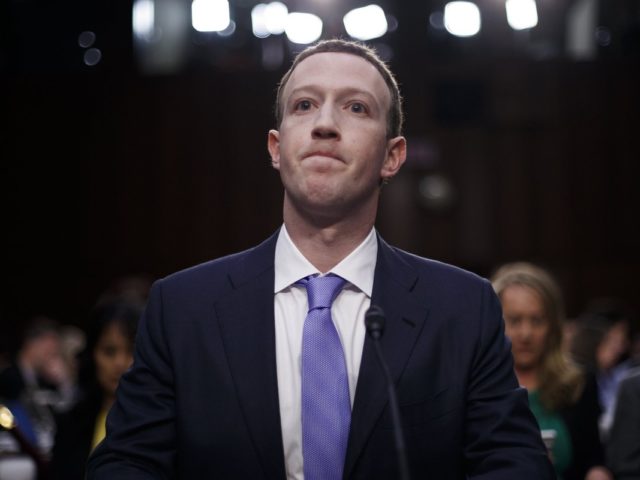 2018: Η χρονιά που θέλει να ξεχάσει ο Mark Zuckerberg