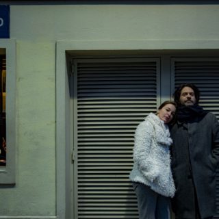 Ο Γιάννος Περλέγκας και η Μαρία Πρωτόπαππα ετοιμάζονται να «Ντύσουν τους γυμνούς»