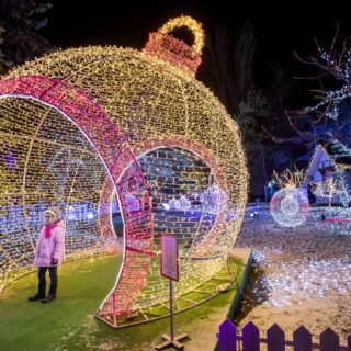 Χριστούγεννα σε όλον τον κόσμο