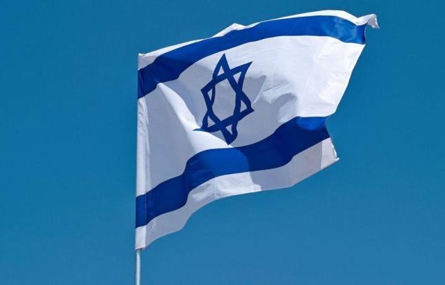 Αντιδράσεις του Ισραήλ κατά της Ιορδανίας γιατί υπουργός της περπάτησε πάνω στη σημαία του